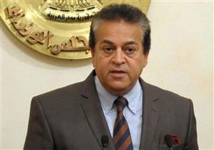 خالد عبد الغفار: الكشف عن التسلسل الجيني لمتحور أوميكرون خلال أيام