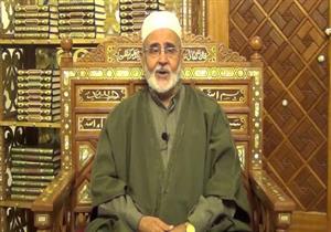 ما حكم الزوجة التي تكثر من التصدق من ميراثها؟.. وأستاذ فقه يجيب