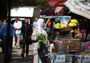   انخفاض البصل.. تعرف على أسعار الخضر والفاكهة اليوم 