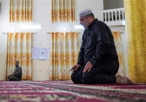 أذان السنّة والشيعة في بغداد: نداء صلاة لإله واحد.. بنسختين