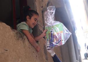 "كتب على بسكلتة".. مبادرة في غزة لتسلية الأطفال بعد "كورونا" 