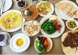 حتى لا يزداد وزنك.. إليك السعرات الحرارية في أطباق السحور (صور)