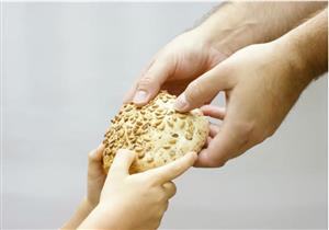 بالفيديو| الإفتاء: إطعام الطعام أحد أسباب دخول الجنة