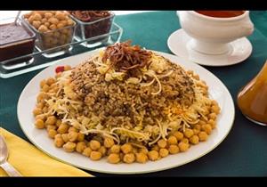 "بلاش أكل من بره"..  4 طرق مختلفة لعمل الكشري