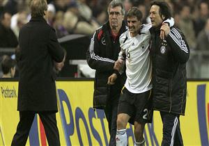     الكابوس (9).. قصة "مارادونا ألمانيا " مع إصابات الركبة والاكتئاب