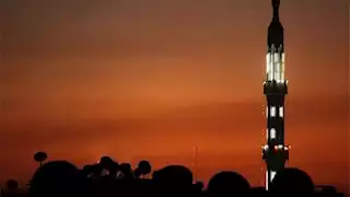 موعد أذان وصلاة العشاء اليوم الخميس 25 ديسمبر.. ومن صالح الدعاء بعد ختم الصلاة