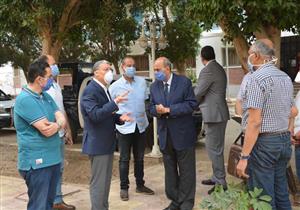  بالصور- محافظ المنيا يتابع الاستعداد لاستقبال العائدين من الخارج في المدينة الجامعية