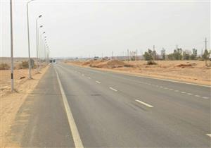 "المرور" تُغلق طريق سفاجا - القصير بسبب السيول