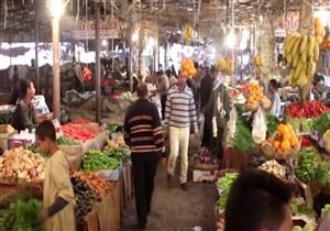 انخفاض العنب.. أسعار الخضروات والفاكهة في سوق العبور اليوم الأربعاء