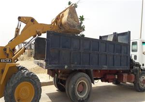 الإسكان: تكثيف أعمال النظافة ورفع المخلفات وتطهير وتعقيم المدارس ببني سويف الجديدة