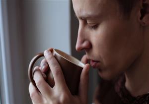 تزايد شكاوى فقدان حاسة "الشم والتذوق".. ومتخصصان يحسمان جدل ارتباطه بـ"كورونا"