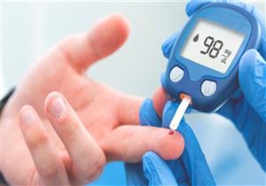 أبرزها المصافحة.. 9 أخطاء تهدد مريض السكري بكورونا