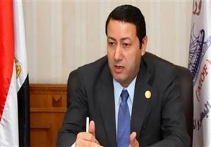 "يُرى بالعين المجردة".. البحوث الفلكية عن اقتران القمر بكوكب الزهرة