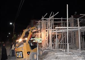  بعد تقديم واجب عزاء.. محافظ الفيوم يقود حملة لإزالة بناء مخالف في قرية أبوجندير