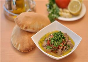 تناول الفول المعلّب على السحور.. صحي أم ضار؟