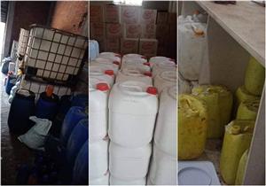 تستخدم مواد مجهولة.. ضبط 3 مصانع مخالفة في البحيرة 