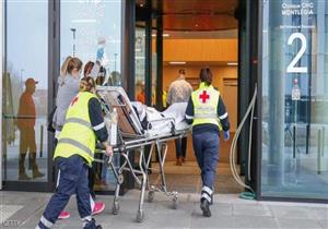 كورونا في 24 ساعة| موعد إنتاج لقاح والكمامة إجباريا ومعدل الإصابات اليومية يلامس 400 في مصر