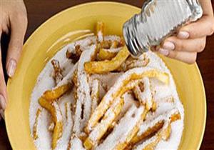 تظهر عند تناول الطعام.. احذر علامة قد تكشف مشكلة صحية قاتلة 