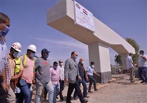 بالصور.. محافظ أسيوط يتابع أعمال تنفيذ مشروع محور ديروط 