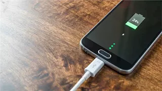  كيف تعرف أن بطارية هاتفك تحتاج إلى التغيير؟