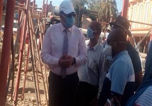 محافظ أسوان يتفقد مشروع تطوير السوق السياحي وميدان المحطة