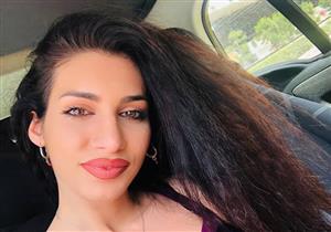 من هي اليونانية "ديمي" بطلة الأزمة الأخلاقية الجديدة لوردة؟