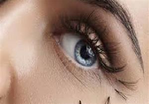 تعاني من تساقط الرموش؟.. إليكِ طرق علاجها بشكل طبيعي