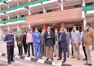 تعافي 343 حالة كورونا.. و144 مُصابًا يتلقون العلاج في عزل المدينة الجامعية بأسيوط