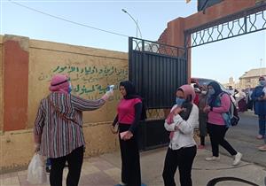 بالصور- توافد 47 ألف طالب على لجان امتحانات الثانوية العامة بالإسكندرية
