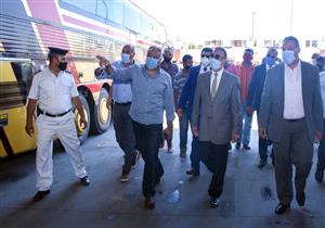 محافظ الإسكندرية: خطة لتقنين أوضاع الباعة الجائلين بالموقف الجديد- صور