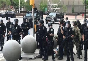 استقالة وحدة بالشرطة الأمريكية تضامنا مع ضابطين فُصلا بسبب سبعيني.. ماذا حدث؟