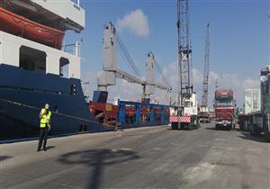 بالأرقام.. نشاط ملحوظ في حركة تداول البضائع بميناء الإسكندرية -صور