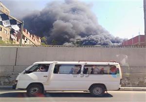 سحابة سوداء تغطي سماء الواحات البحرية.. والمعاينة تكشف السبب