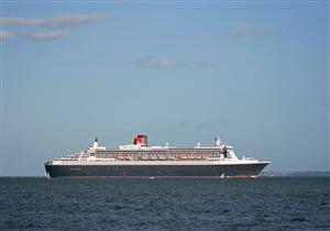 أول سفينة سياحية تغادر ميناء ألماني منذ الإغلاق العام بسبب "كورونا"