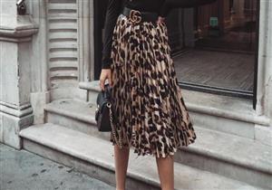 التنورة التايجر تنطق بأنوثتك هذا الصيف.. إليكِ تنسيقها