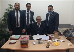 حشيش وأكستازي وماريجوانا.. ضبط محاولة تهريب مواد مخدرة مع هولندي في المطار