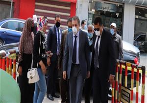 بالصور.. السيد البدوي يدلي بصوته في لجنة مدرسة سعد زغلول بطنطا