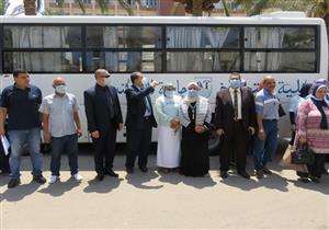 بالصور.. رئيس جامعة الإسكندرية يُدلى بصوته في انتخابات الشيوخ