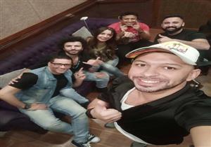 قبل طرحها| هل تعمدت جنات اختيار اسم أغنية أم كلثوم "أنا في انتظارك" لألبومها الجديد؟