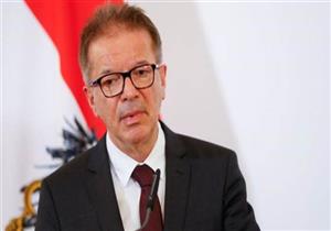 "لم يُختبر كفاية".. النمسا تتحفظ على الاعتراف باللقاح الروسي ضد كورونا