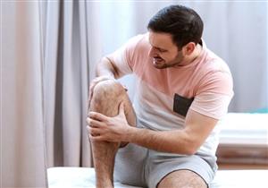 أبرزها الكمادات الباردة.. 3 طرق طبيعية تخلصك نهائيًا من ماء الركبة