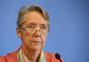 رئيسة وزراء فرنسا: كل الاحتمالات مطروحة لإعادة النظام في البلاد