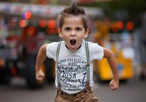 ماذا تفعل عندما يتلفظ طفلك بكلمات نابية؟