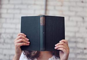  "إلى كاتبي".. رسائل محبة من القارئ إلى الأدباء والشعراء المفضلين