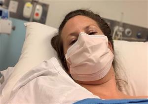 أصيبت 3 مرات ولا تستطيع التعافي.. مخرجة شهيرة تكشف كيف دمر كورونا حياتها؟