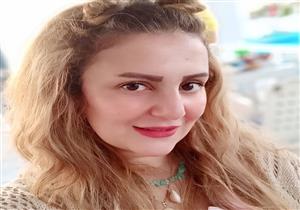 رانيا محمود ياسين تروي موقفين جمعاها بالمخرج عاطف سالم