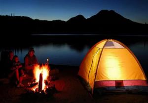 التخييم عطلة مريحة في فترة الوباء