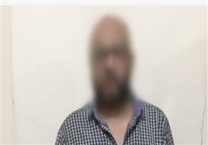 عبر "فيس بوك".. ضبط طبيب يروّج 6 آلاف عقاقير مخدرة محظورة بأسيوط