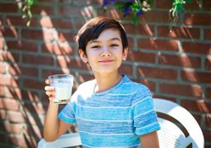 تعرفي على أهمية الحليب المدعّم لنمو طفلك 