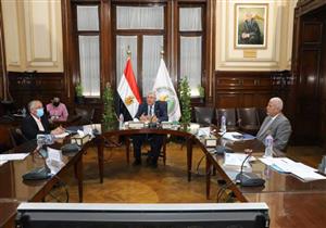 وزير الزراعة يبحث آليات دعم وتطوير الخدمة الصحية بمستشفى الزراعيين